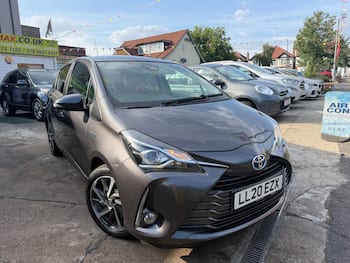 Used Toyota Yaris 2020 for sale - 79668082: Photo