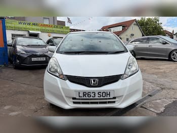 Used Honda Jazz 2013 for sale - 79684398: Photo