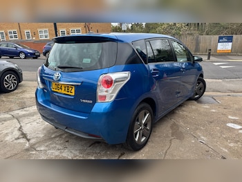 Used Toyota Verso 2014 for sale - 78915034: Photo