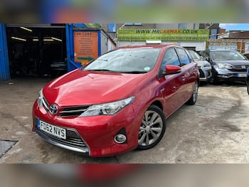 Used Toyota Auris 2013 for sale - 79886427: Photo