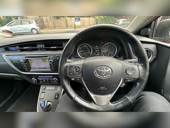 Used Toyota Auris 2013 for sale - 79886427: Photo
