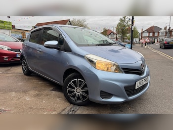 Used Toyota Vitz 2012 for sale - 78915029: Photo
