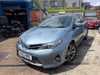 Used Toyota Auris 2013 for sale - 79301588: Photo