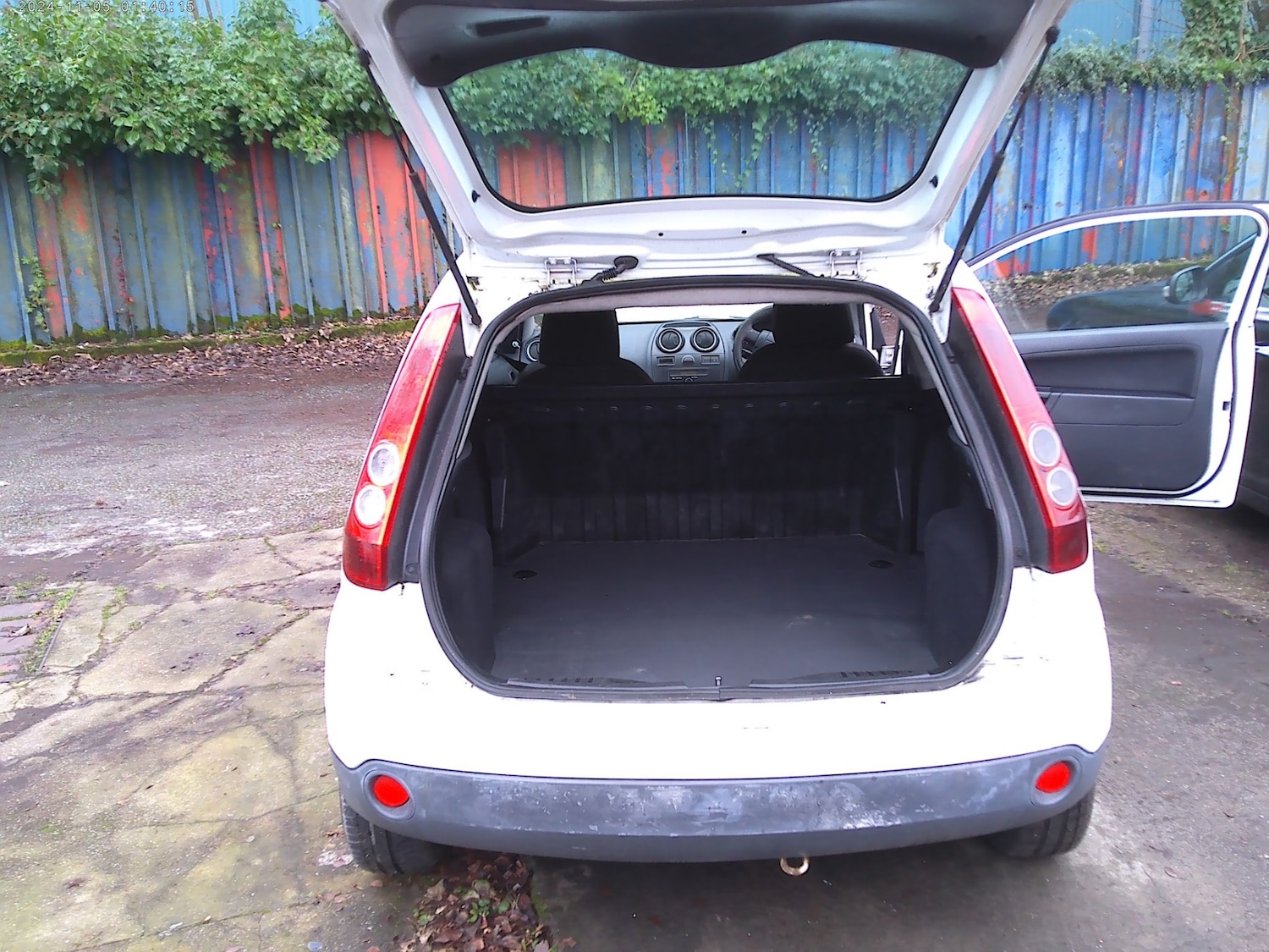 Used Ford Fiesta 2009 for sale - 77404520: Photo 6