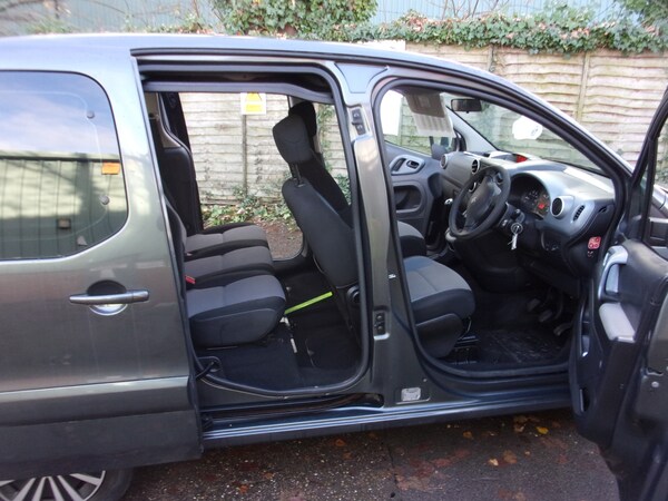 Used Peugeot Partner Tepee 2014 for sale - 75355558: Photo 9