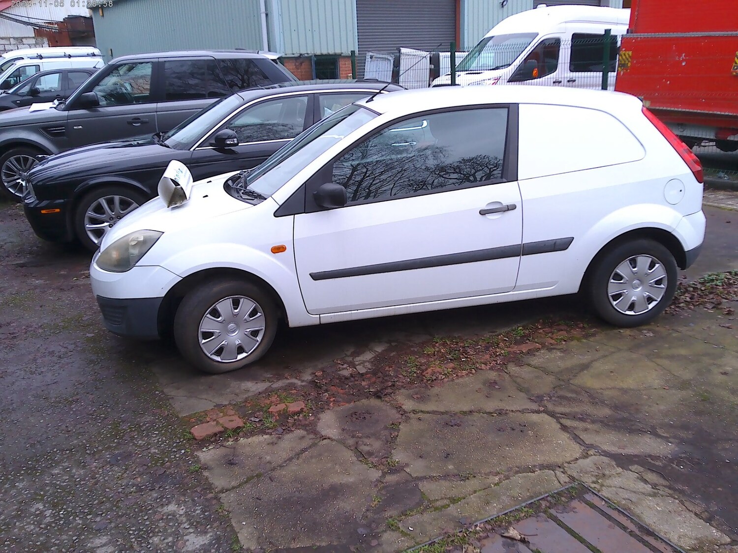 Used Ford Fiesta 2009 for sale - 77830526: Photo 4