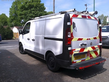 Used Vauxhall Vivaro 2017 for sale - 78520822: Photo