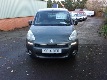 Used Peugeot Partner Tepee 2014 for sale - 77233735: Photo