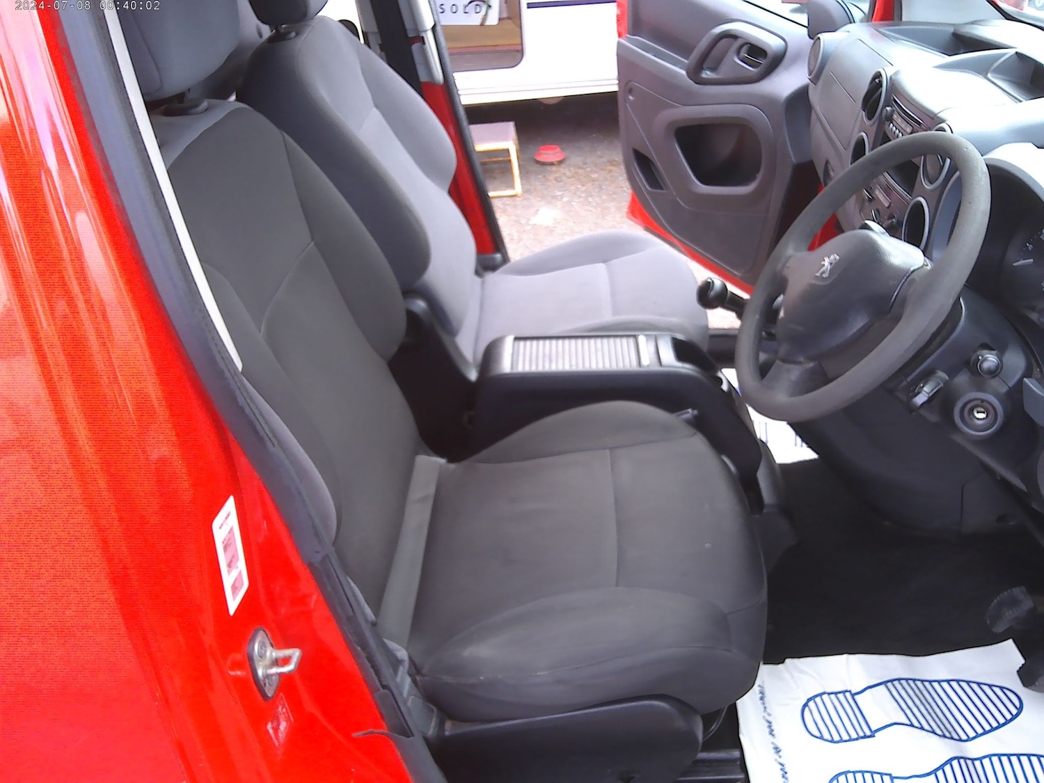 Used Peugeot Partner 2012 for sale - 77023873: Photo 5