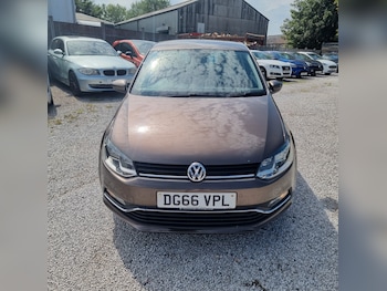 Used Volkswagen Polo 2016 for sale - 75557093: Photo