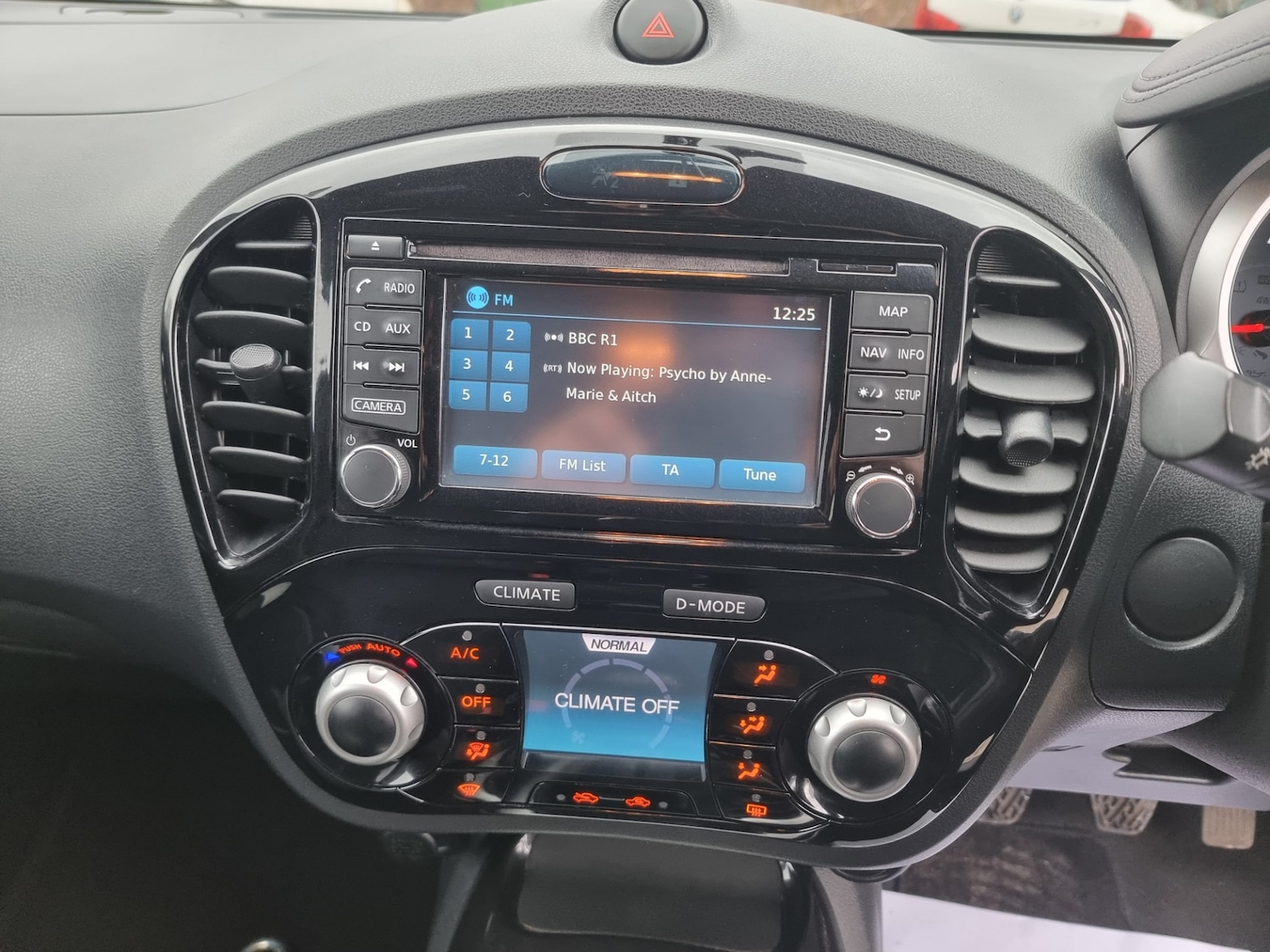 Used Nissan Juke 2015 for sale - 77732273: Photo 26