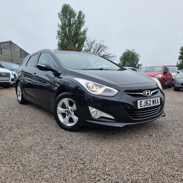Used Hyundai i40 2012 for sale - 76332761: Photo 2