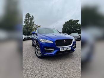 Used Jaguar F-Pace 2017 for sale - 78828372: Photo