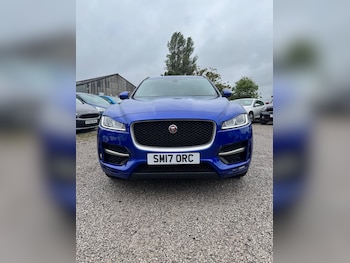 Used Jaguar F-Pace 2017 for sale - 78828372: Photo