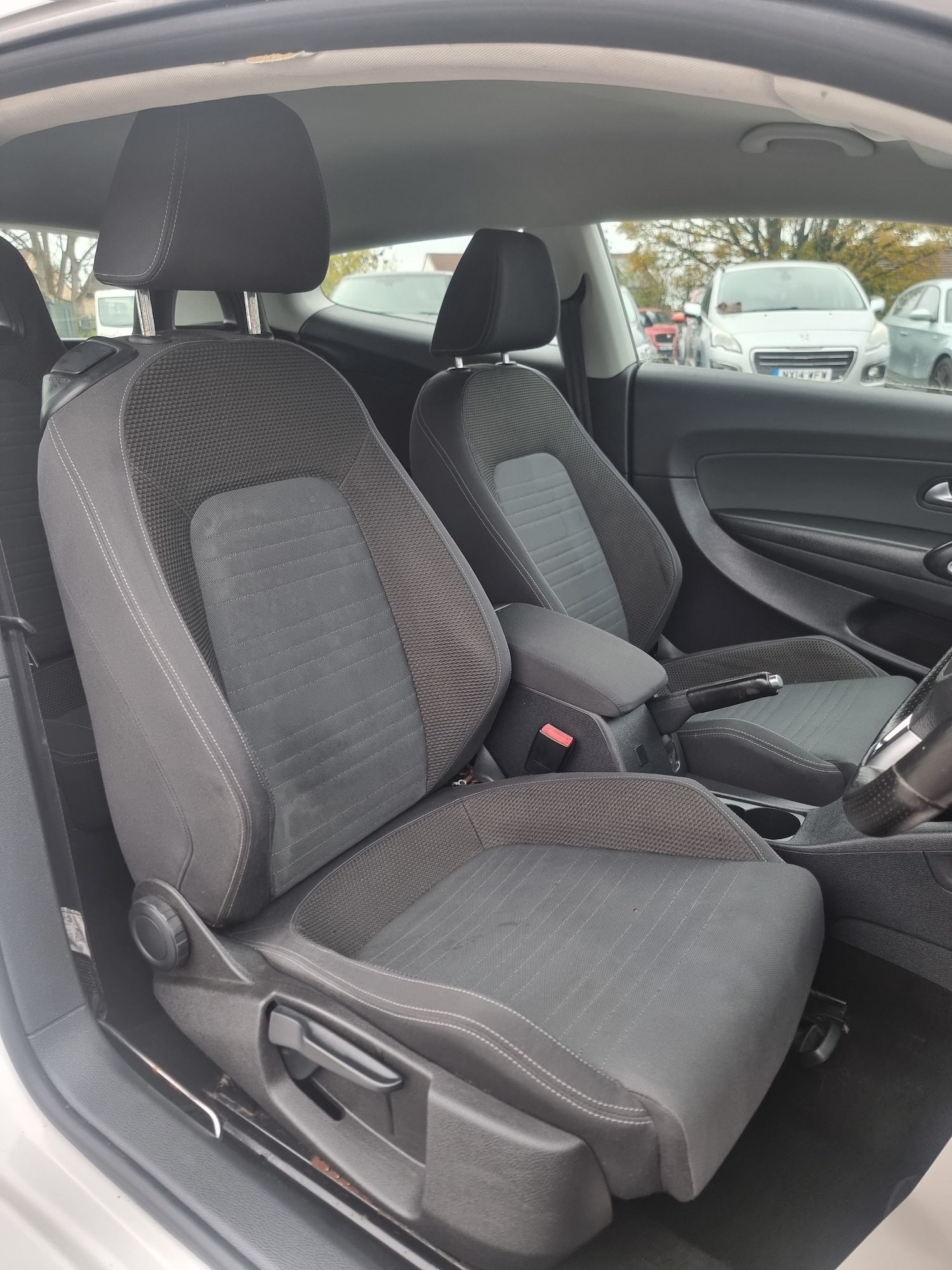 Used Volkswagen Scirocco 2013 for sale - 76567809: Photo 21