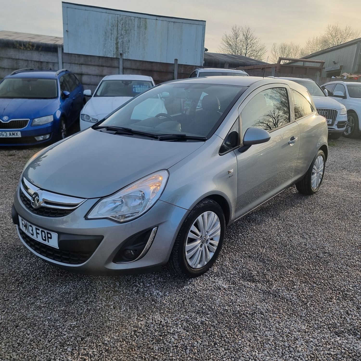 Used Vauxhall Corsa 2013 for sale - 76567856: Photo 5