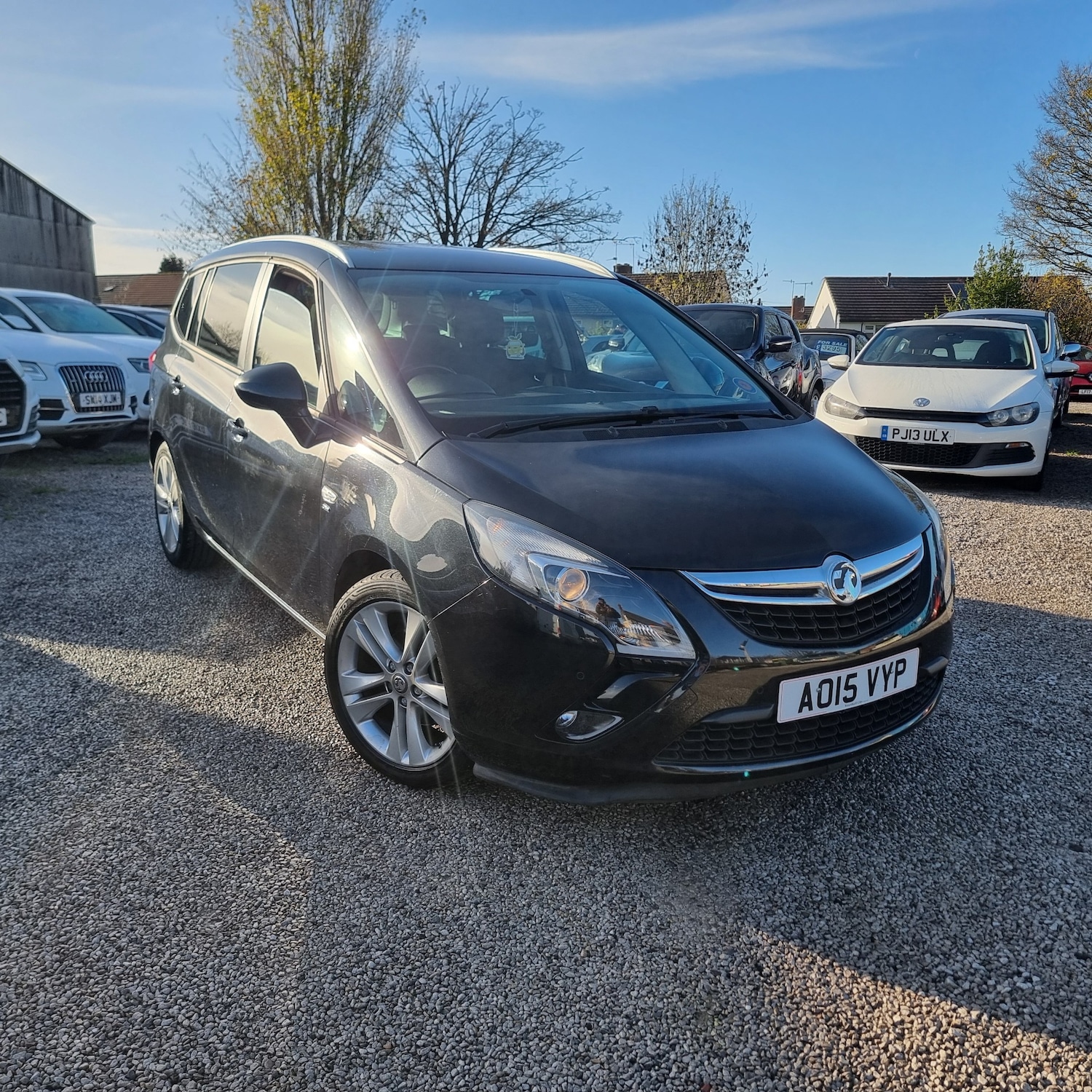 Used Vauxhall Zafira 2015 for sale - 76567835: Photo 1
