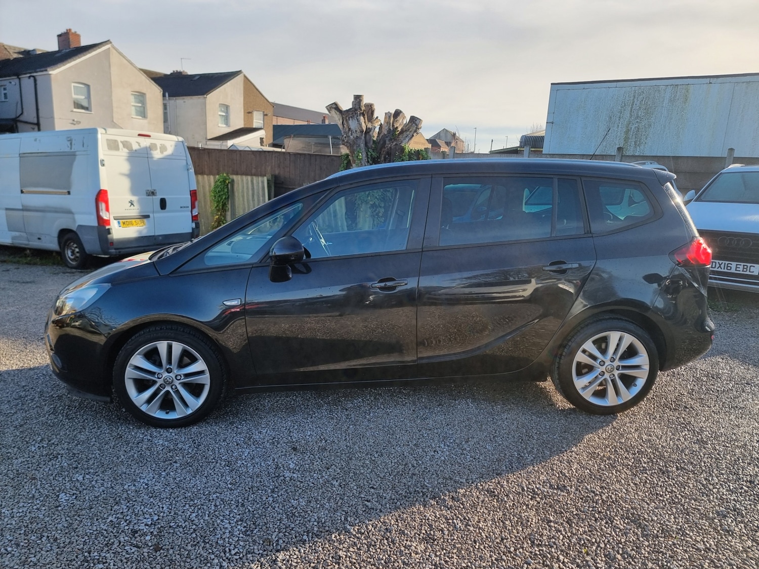 Used Vauxhall Zafira 2015 for sale - 76567835: Photo 14