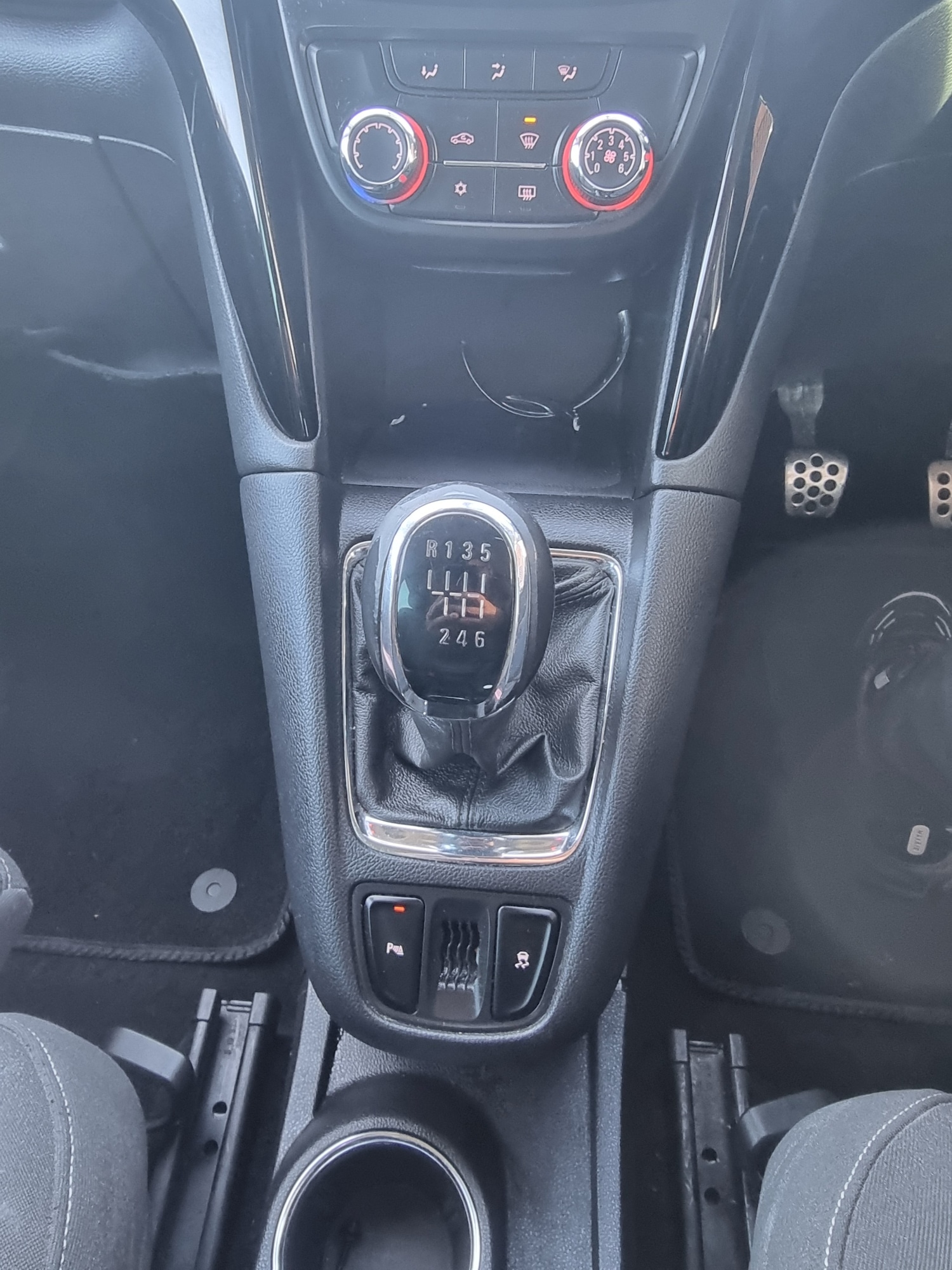 Used Vauxhall Zafira 2015 for sale - 76567835: Photo 18