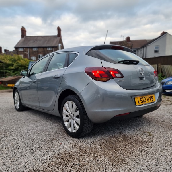 Used Vauxhall Astra 2012 for sale - 76156831: Photo 10