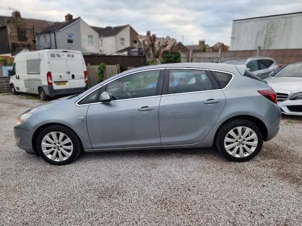 Used Vauxhall Astra 2012 for sale - 76156831: Photo 12