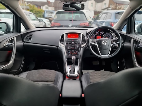 Used Vauxhall Astra 2012 for sale - 76156831: Photo 19