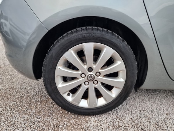 Used Vauxhall Astra 2012 for sale - 76156831: Photo 21