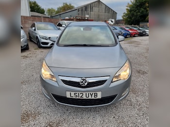 Used Vauxhall Astra 2012 for sale - 76156831: Photo 3