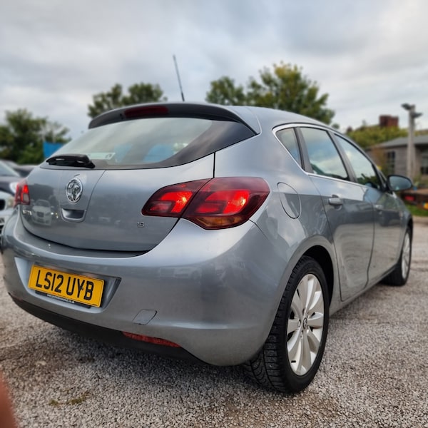 Used Vauxhall Astra 2012 for sale - 76156831: Photo 6