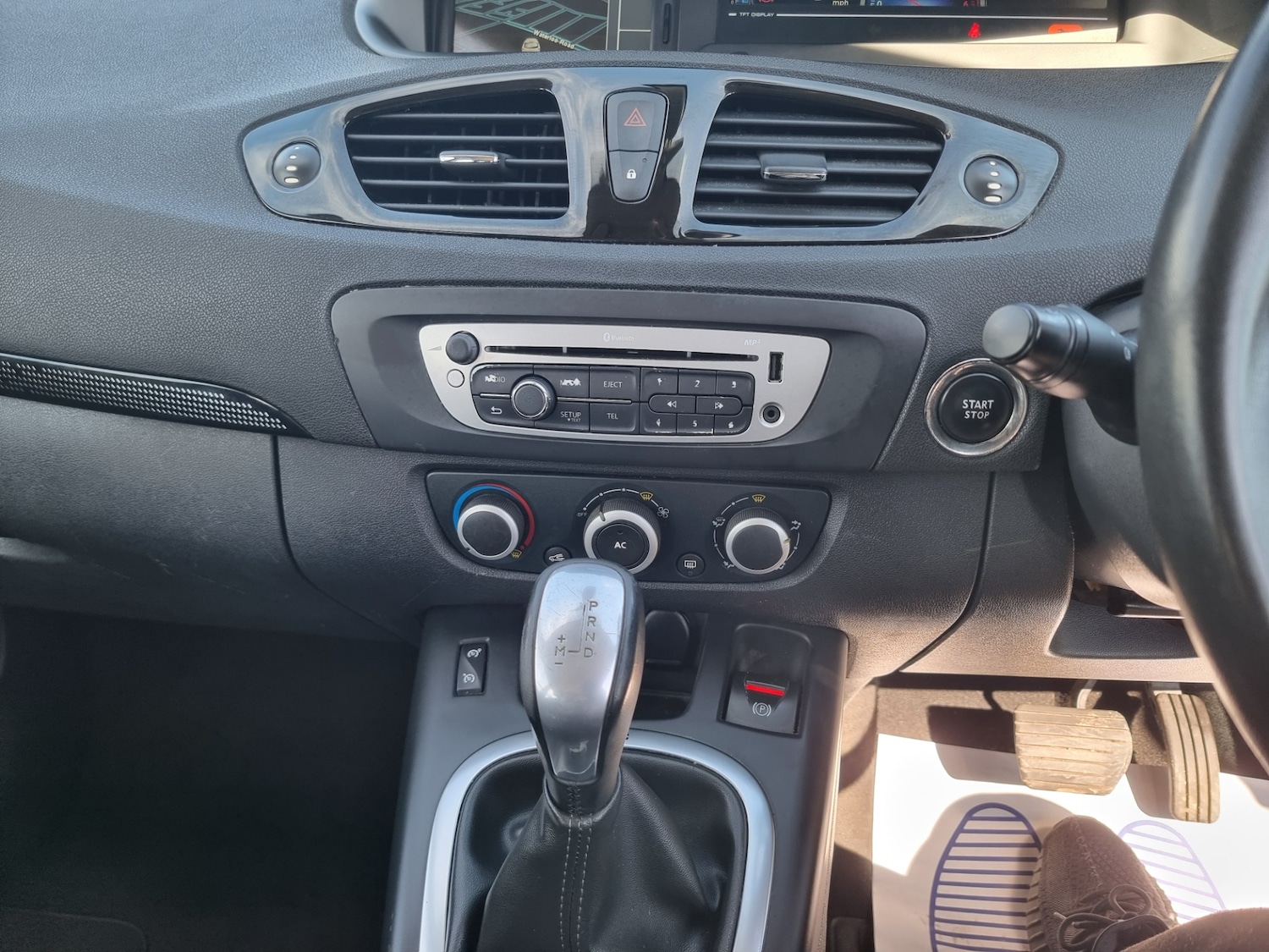 Used Renault Grand Scenic 2013 for sale - 78169173: Photo 18