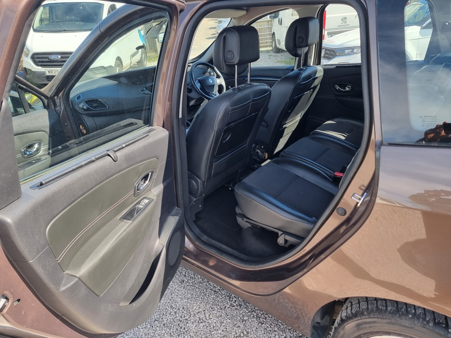 Used Renault Grand Scenic 2013 for sale - 78169173: Photo 29