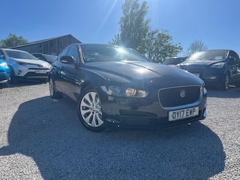 Used Jaguar XE 2017 for sale - 78457108: Photo
