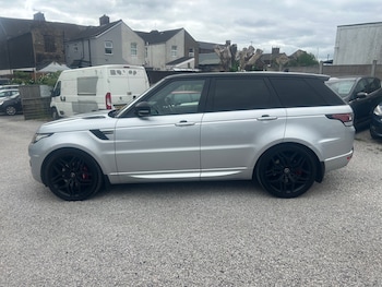 Used Land Rover Range Rover Sport 2016 for sale - 79043387: Photo