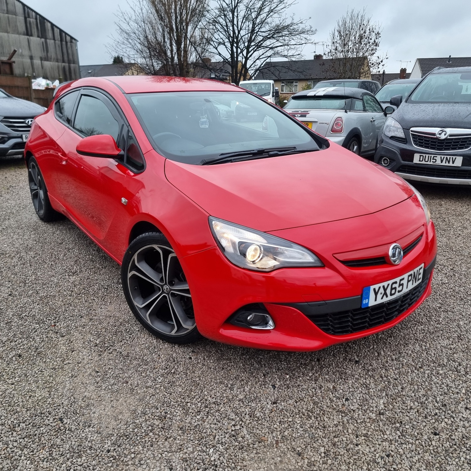 Used Vauxhall Astra GTC 2015 for sale - 77008908: Photo 2