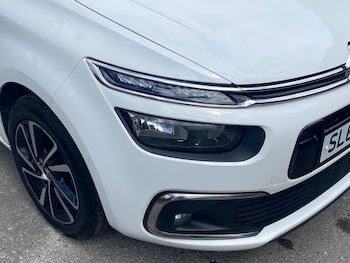 Used Citroen C4 2018 for sale - 79330960: Photo