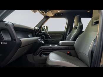 Used Land Rover Defender 110 2025 for sale - 74678018: Photo