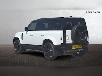 Used Land Rover Defender 2026 for sale - 79315318: Photo