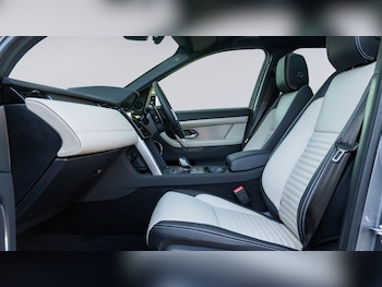 Used Land Rover Discovery Sport 2026 for sale - 79200288: Photo