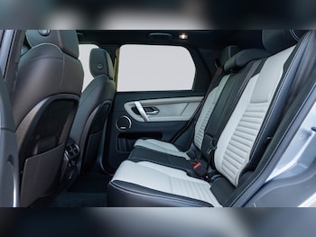 Used Land Rover Discovery Sport 2026 for sale - 79200288: Photo