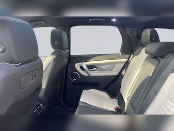 Used Land Rover Discovery Sport 2026 for sale - 79199635: Photo