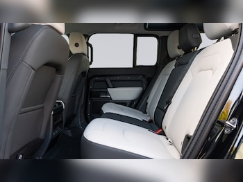 Used Land Rover Defender 2026 for sale - 79199401: Photo
