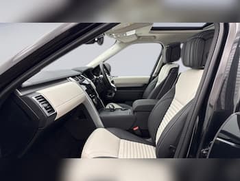 Used Land Rover Discovery 2025 for sale - 79676498: Photo