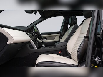 Used Land Rover Discovery Sport 2024 for sale - 79200381: Photo