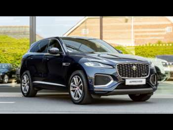 2022 (22) - D200 AWD R-Dynamic S 5-Door