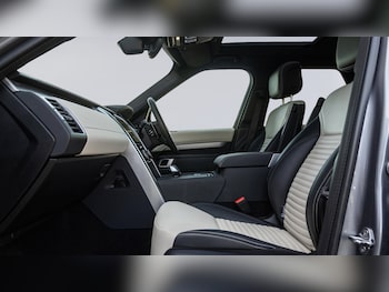 Used Land Rover Discovery 2024 for sale - 79199263: Photo