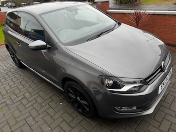 Used Volkswagen Polo 2013 for sale - 77288605: Photo