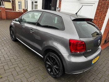 Used Volkswagen Polo 2013 for sale - 77288605: Photo