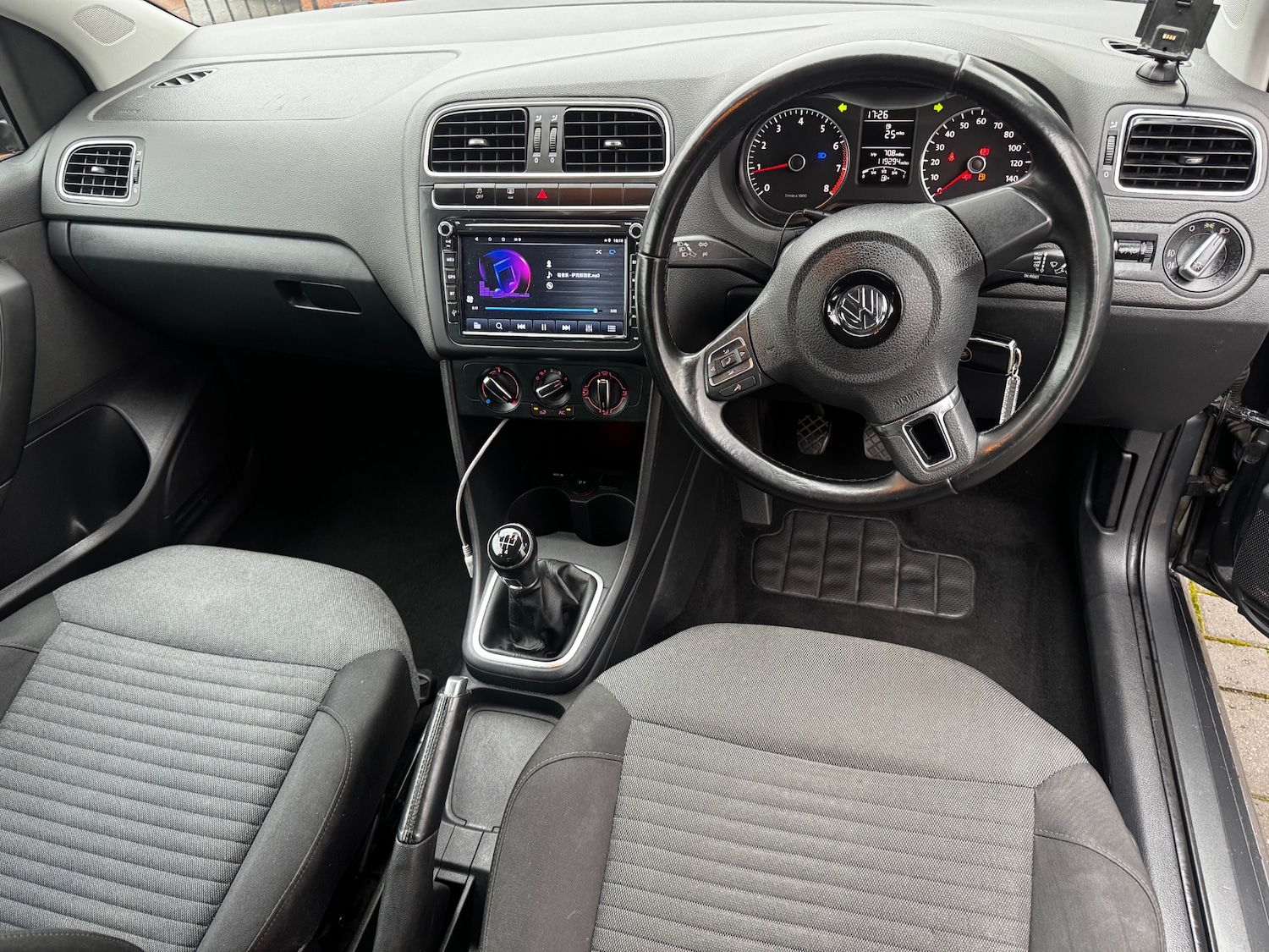 Used Volkswagen Polo 2013 for sale - 77288605: Photo 8