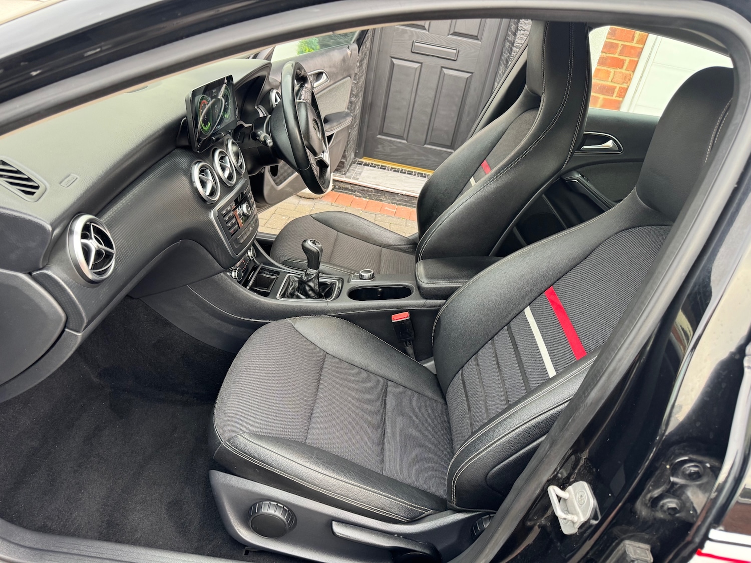 Used Mercedes-Benz A-Class 2014 for sale - 76149712: Photo 13