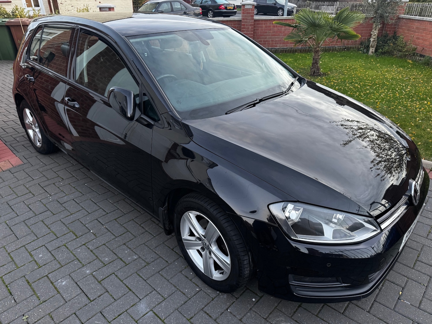 Used Volkswagen Golf 2015 for sale - 76384748: Photo 1